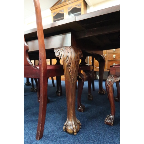 19 - A late 19th/early 20th century mahogany dining suite comprising extending dining table,76cm high x 1... 