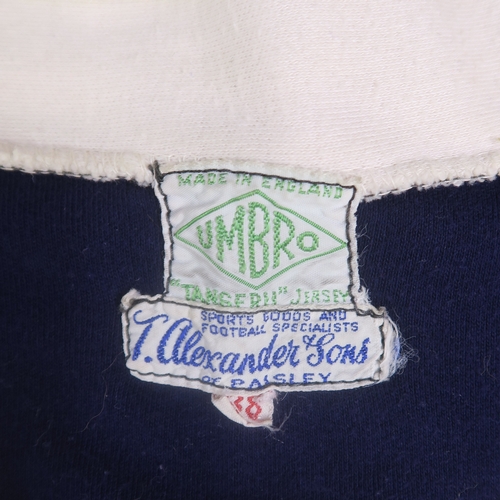 2655 - A SCOTLAND INTERNATIONAL No. 9 JERSEY, CIRCA-1966Size 38, with embroidered badge to the left chest a... 