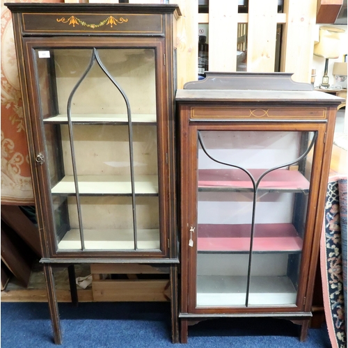 60 - A lot of two assorted Edwardian mahogany glazed display cabinets (2)