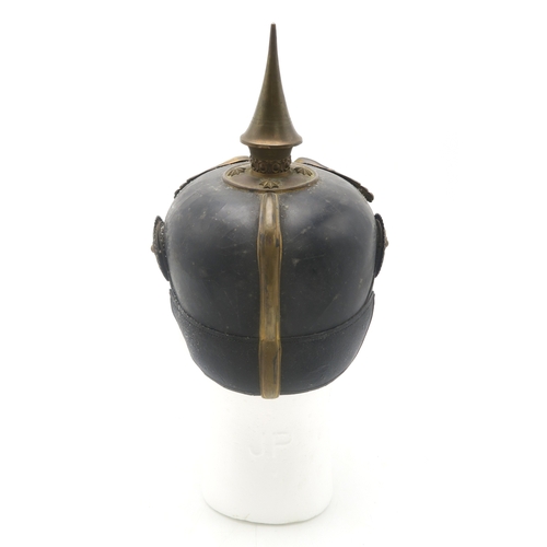 2611 - AN IMPERIAL GERMAN PRUSSIAN OFFICER'S PICKELHAUBEWith scaled chinstrap, the spike having star fittin... 