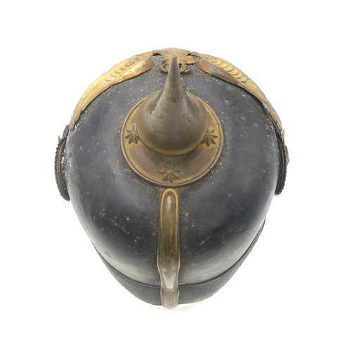 2611 - AN IMPERIAL GERMAN PRUSSIAN OFFICER'S PICKELHAUBEWith scaled chinstrap, the spike having star fittin... 
