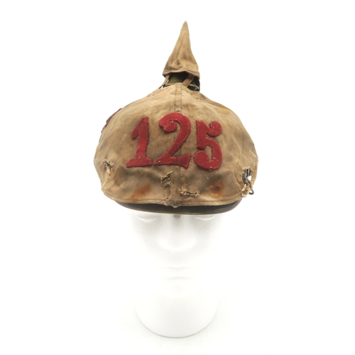 2611 - AN IMPERIAL GERMAN PRUSSIAN OFFICER'S PICKELHAUBEWith scaled chinstrap, the spike having star fittin... 