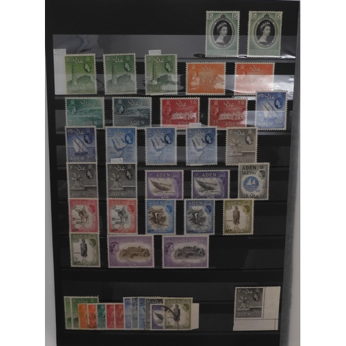 7016 - ABU DHABI a complete collection from sg1 to sg25 mint together with an almost complete collection of... 