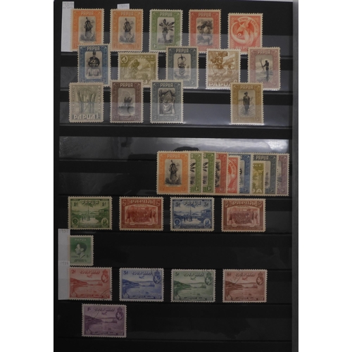 7028 - BRITISH COMMONWEALTHAUSTRALIA AND TERRITORIES a good collection on stock sheets Kangaroos up to 2/s,... 