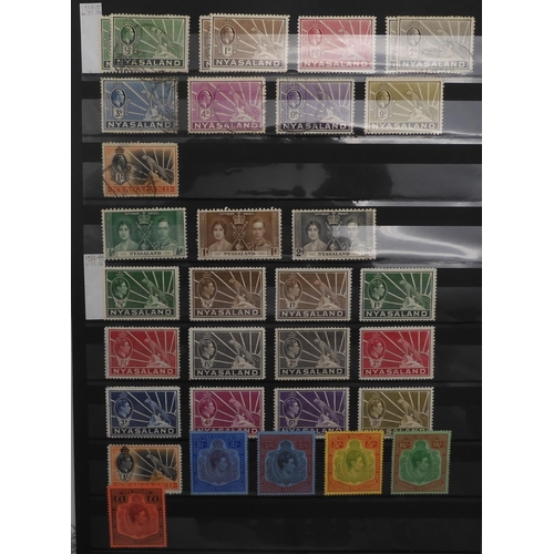 7046 - BRITISH COMMONWEALTHRHODESIA to include 1892 set 2s6d sg6, 1892-4 set mainly used 4/s mint, 1896 set... 