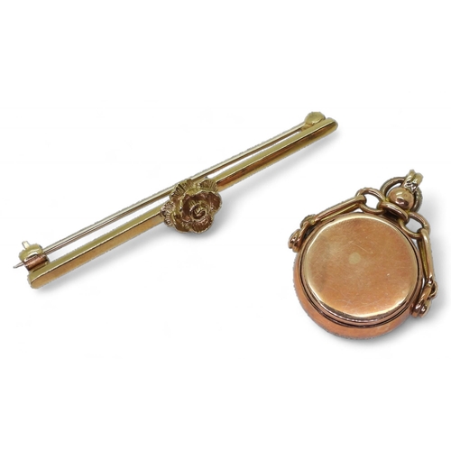 802 - A 9ct gold rose bar brooch, together with a 9ct rose gold swivel fob seal hallmarked Chester 1913, w... 