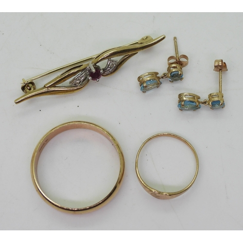 815 - A 9ct wedding ring, size W1/2, signet ring, size H1/2, a pair of blue topaz earrings, and a diamond ... 