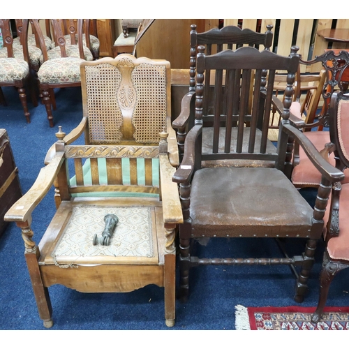 84 - A lot comprising a pair of oak armchairs, bergere armchair and an oak armchair with hinged seat (4)