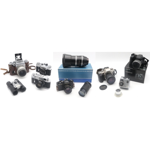 464 - Assorted camera equipment, to include a boxed Fujifilm Finepix S9200 camera, a Praktisix medium form... 