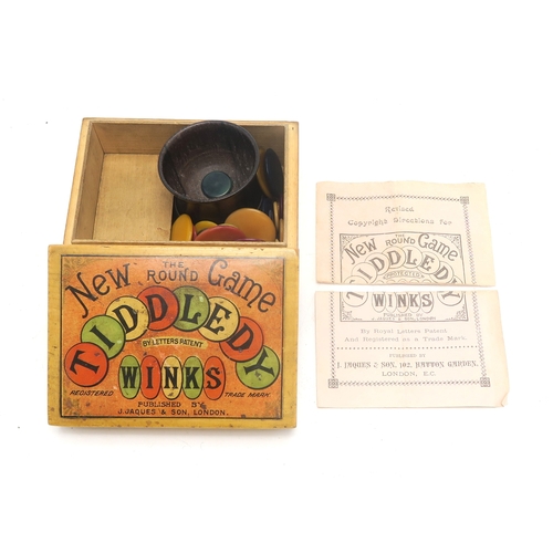 531 - THE NEW ROUND GAME OF TIDDLEY WINKS BY JAQUES, LONDONThree differing editions, the set in the boxwoo... 