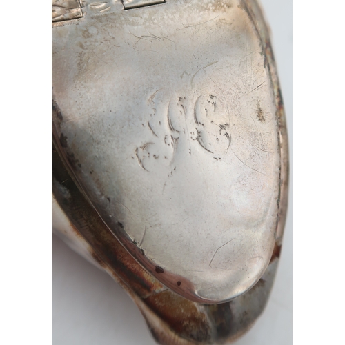 2501 - A SCOTTISH WHITE METAL COWRIE SHELL SNUFF BOXunmarked, with a hinged lid, 8cm long... 