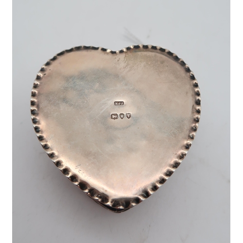 365 - A Victorian heart-shaped silver trinket box, by Matthew John Jessop, London 1894, 55gms