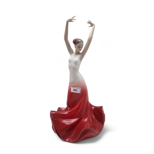 203 - A Lladro lady figure of a flamenco dancer 'Heart of Spain', number 8420