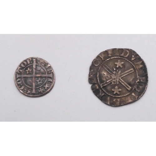 448 - Robert II (1371-1390) 1/2 PennyObverseLeft facing bust of the Robert II wielding a sceptre legend ar... 