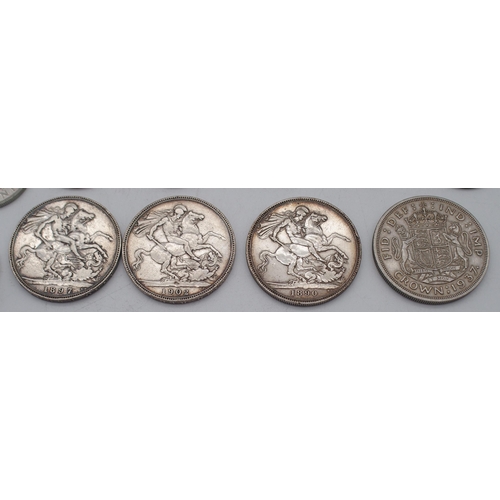 465J - A lot comprising pre-1947 British silver coins to include Victoria crowns 1890 and 1897 etc approxim... 