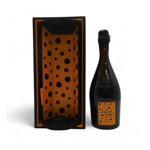 2680G - VEUVE CLICQUOT 2012 CHAMPAGNE Yayoi KUSAMA (1929-) La Grande Dame a collaboration display Champagne ... 