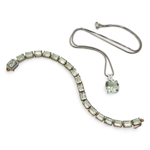 811 - A pendant and bracelet. The 9ct yellow gold bracelet is set with step cut green amethyst of approx 7... 