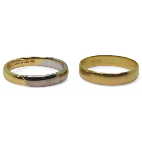 780 - An 18ct yellow gold and platinum wedding ring, size T1/2, and a 18ct gold wedding ring, size T1/2, w... 