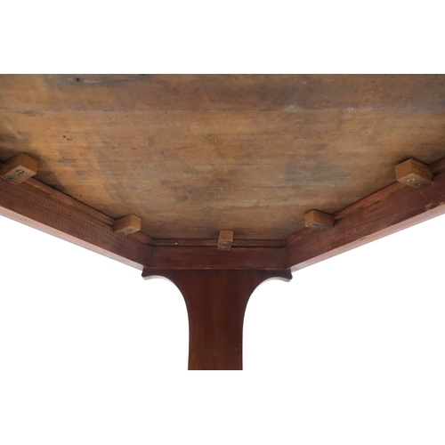 2017 - A LATE 19TH CENTURY MAHOGANY ARTS & CRAFTS CIRCULAR TOPPED WINDOW TABLE with three shaped p... 