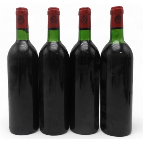 2689 - CHATEAU MALESCOT ST EXUPERY MARGAUX 1983Twelve Bottles Of Chateau Malescot St Exupery Margaux 1983 e... 