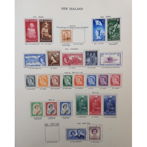 7000 - Queen Elizabeth II (1952-2022) The Stanley Gibbons British Empire New Age Stamp Album Queen Elizabet... 