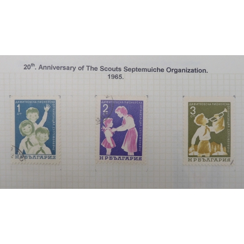 7009 - SCOUTS ON STAMPSThree albums of new and used stamps celebrating the Boy Scouts and Girl Guides mostl... 