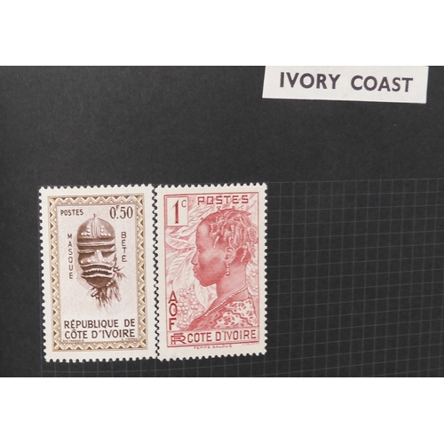 7012 - A worldwide stamp collection in a stock book and albums