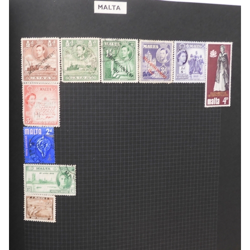 7012 - A worldwide stamp collection in a stock book and albums