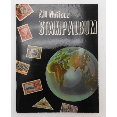 7012 - A worldwide stamp collection in a stock book and albums