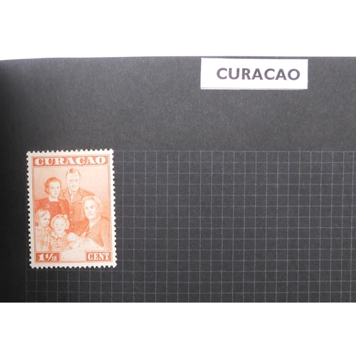 7012 - A worldwide stamp collection in a stock book and albums