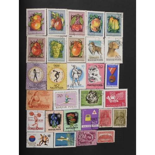 7012 - A worldwide stamp collection in a stock book and albums