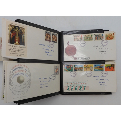 7014 - A collection of covers and first day of issue covers many commemorating the coronation of King Georg... 