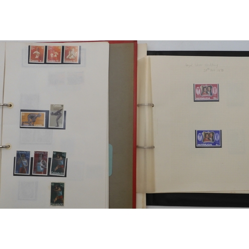 7021 - CANADA, JAMAICA AND BERMUDAA collection of used stamps in two albums with early examples to include ... 