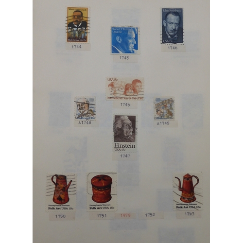 7038 - UNITED STATES U.S. POSTAGEA collection of mostly used stamps in two folders from President Andrew Ja... 