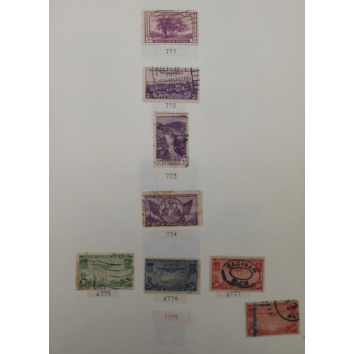 7038 - UNITED STATES U.S. POSTAGEA collection of mostly used stamps in two folders from President Andrew Ja... 