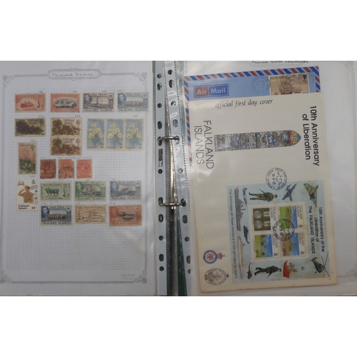 7039 - BRITISH COMMONWEALTH, DOMINIONS AND CROWN DEPENDENCIES A stamp collection to include The Colonial Do... 