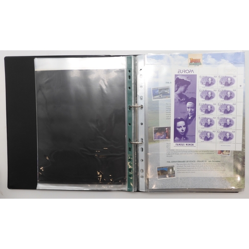 7047 - AN POST A lot comprising various Irish Post Office commemorative covers and presentation packs relat... 