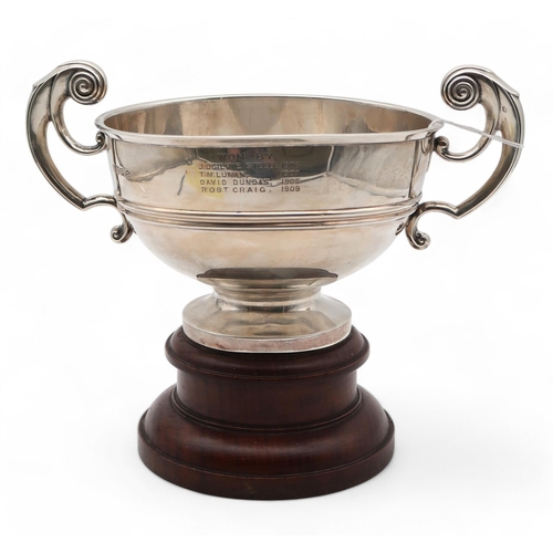 380 - A twin-handled silver trophy cup, by Walker & Hall, Chester 1906, engraved 'PARTICKHILL GOLF SEC... 