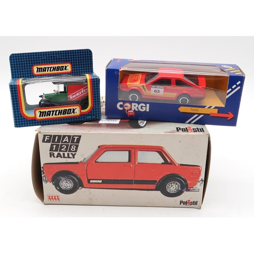 533 - A collection of boxed Burago 1:25, 1:24 and 1:43-scale model vehicles, to include a McLaren MP4/2 Tu... 