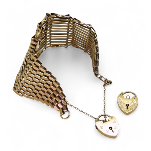 736 - A exceptionally wide gate bracelet, approx 4.2cm, length 17.5cm, together with two 9ct gold heart sh... 