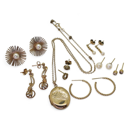 743 - A collection of 9ct gold and yellow metal items to include a pair of retro Fred Hill star burst pear... 