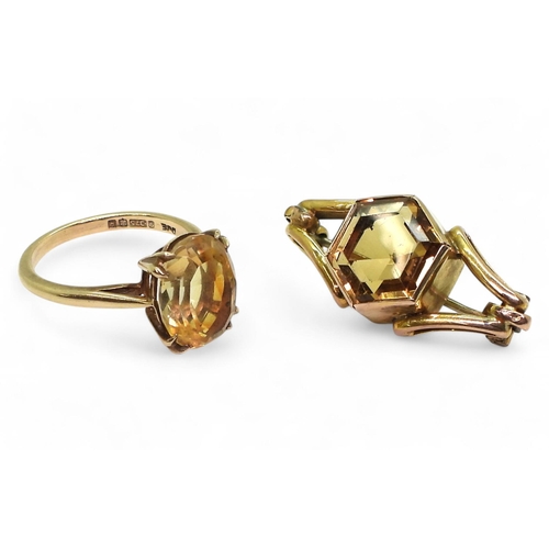 784 - A 9ct gold citrine ring size M1/2, with 9ct hexagonal citrine brooch, weight together 7gms