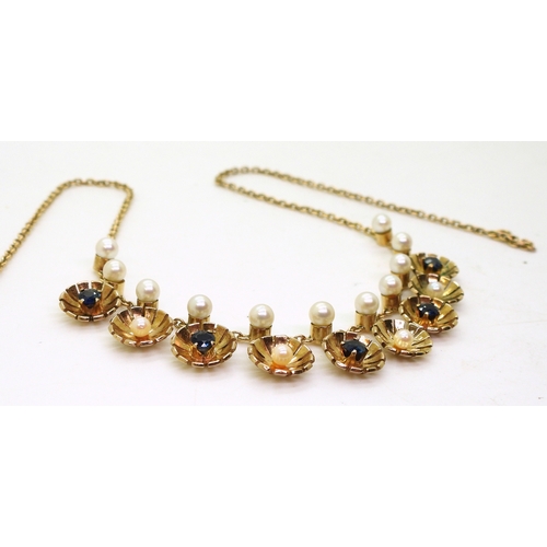 2715 - A SAPPHIRE & PEARL NECKLACEwith pretty daisy links set with pearls and sapphires. made in 9ct go... 