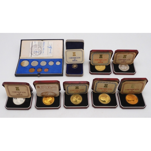 425 - A lot comprising various Pobjoy Mint medals to include Margaret Thatcher 1979, Isle Of Man £1 ... 