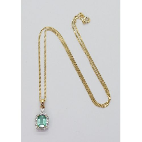 2772 - AN EMERALD PENDANTmade in 18k yellow and white gold, the step cut emerald is approx 8mm x 5.8mm x 3.... 