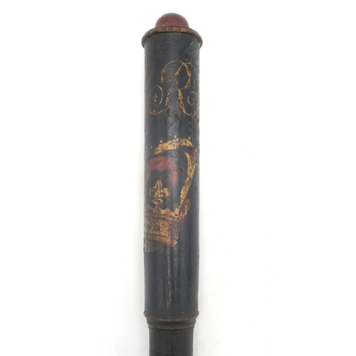 2605 - A GEORGE III CONSTABULARY TRUNCHEONOf mallet form, polychrome painted with 