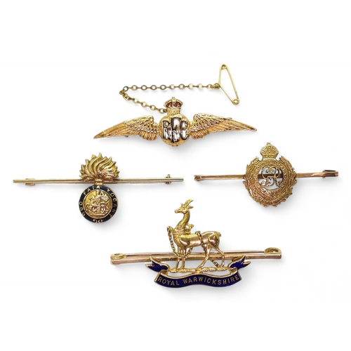 2606 - A 15CT GOLD ROYAL WARWICKSHIRE REGIMENT SWEETHEART BROOCHweight 4.9gms, together with three examples... 