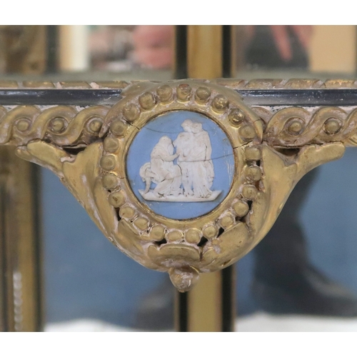 2057 - A PAIR OF 19TH CENTURY LOUIS XV STYLE GILT GESSO MIRROR BACKED CORNER WHAT-NOTSeach capped with cera... 