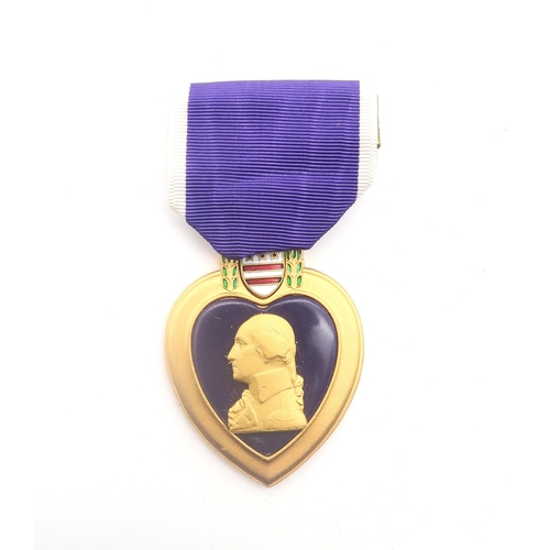 501 - An unattributed American Purple Heart medal, cast verso 