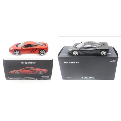 522 - A boxed Autoart Signature 1:18-scale McLaren F1 road car; and a Minichamps McLaren Mp4.12C, limited ... 